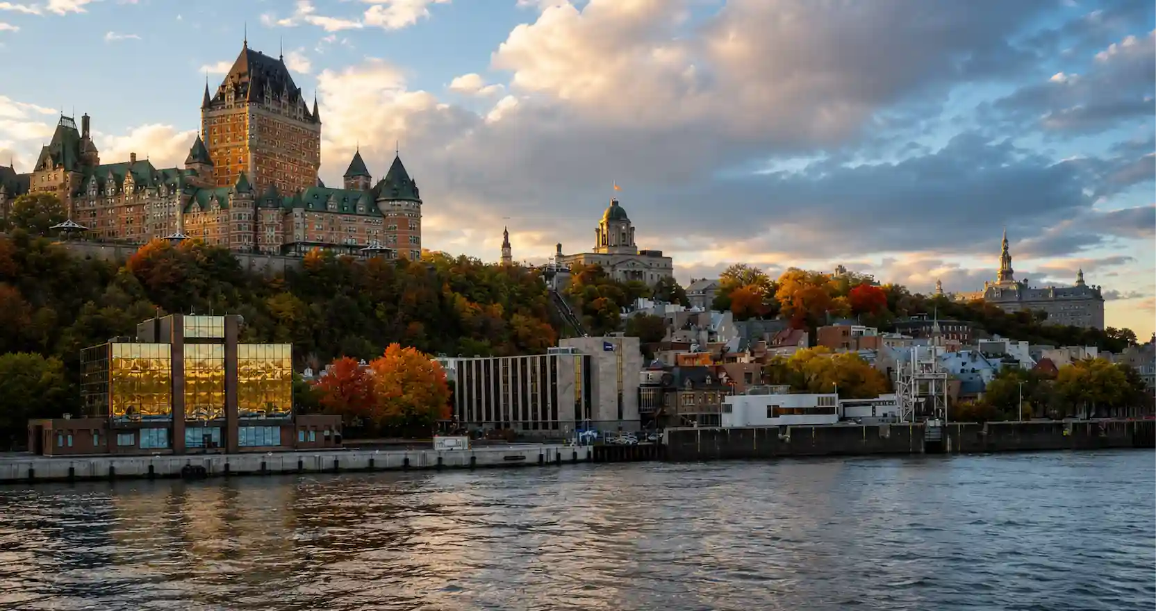 Thumbnail-For-Online Loan in Quebec City for Short-Term Gaps-By-Mini Cash